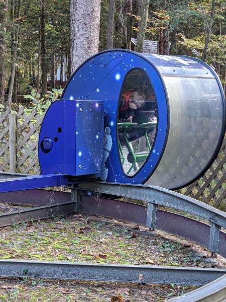 Der Astronautentester im Märchenwald